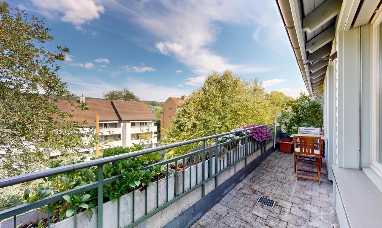 balcon avec balcon, view focus, from property, et day time