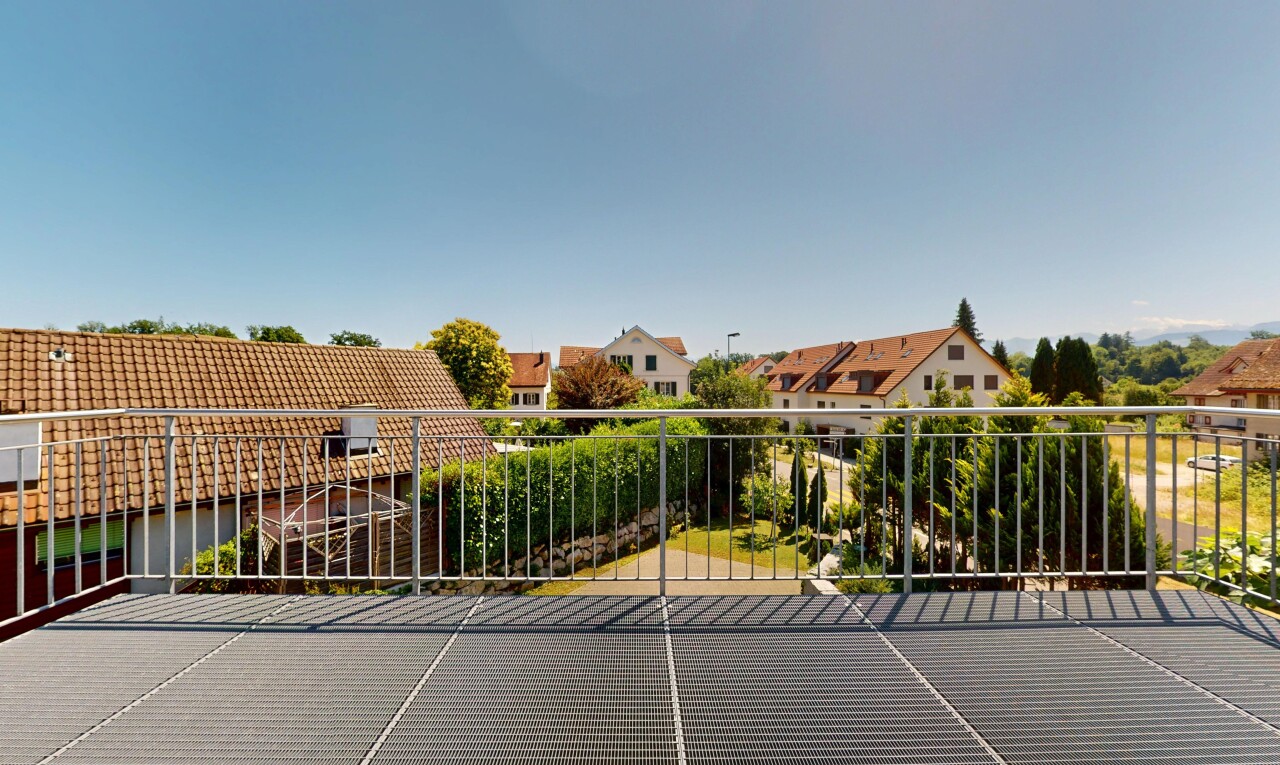 balcon avec day time, vue résidentielle, et residential view