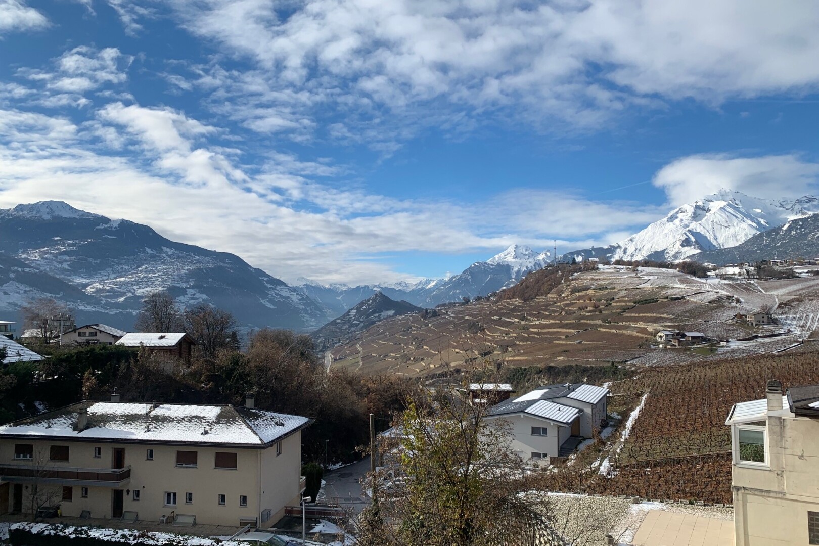 view of mountain background