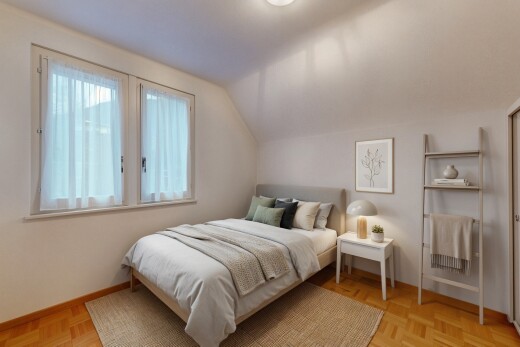 chambre avec parquet floor, plafond voûté, vaulted ceiling, inside property, et sol en finition bois