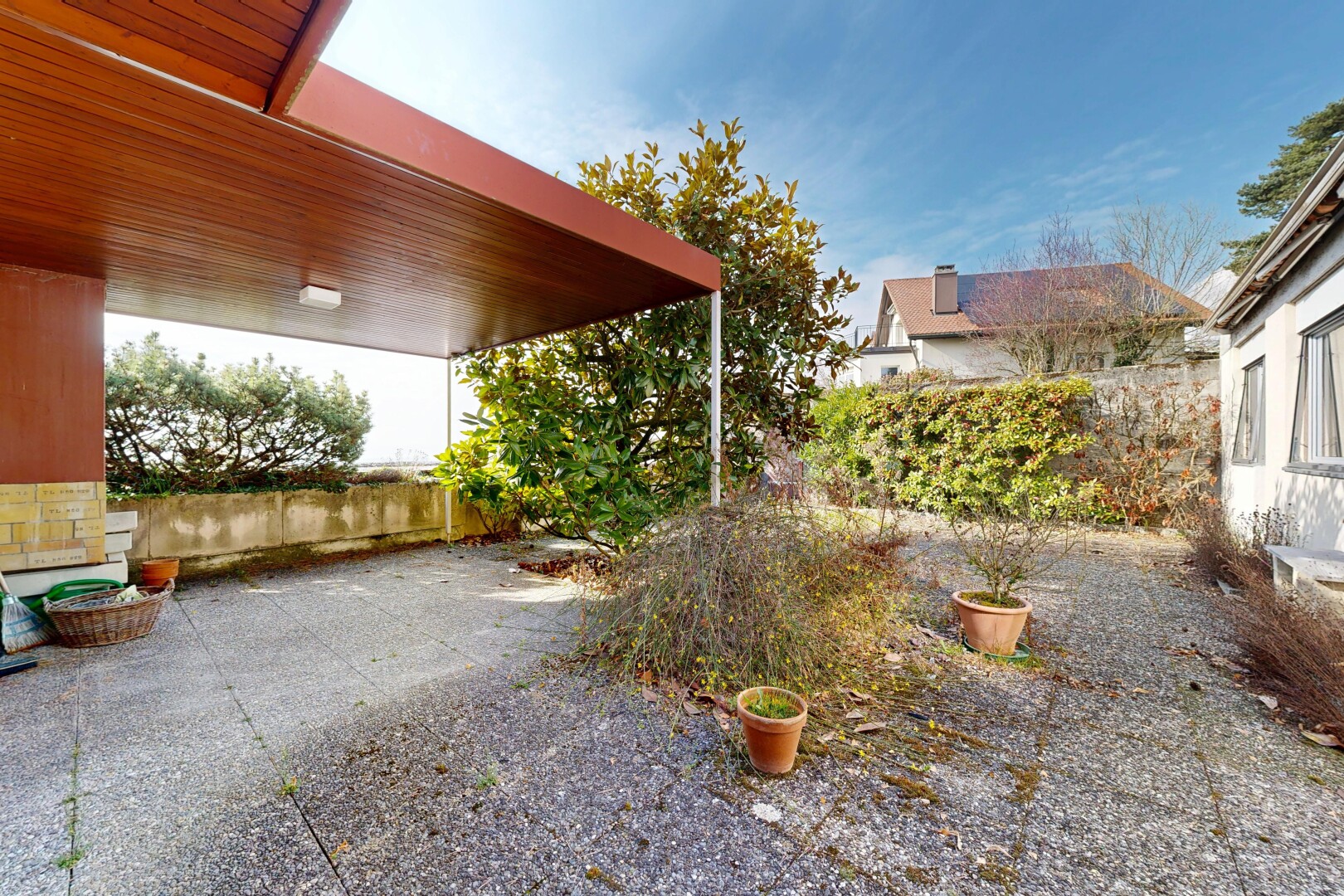 terrasse mit from property, day time, und zaun