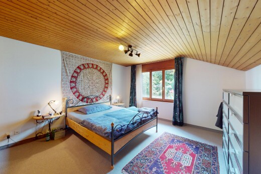 zimmer / schlafzimmer mit natürliches licht, natural light, gipskartonwand, drywall, und inside property