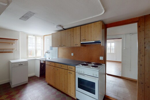 küche mit herd, natürliches licht, waschbecken, kühlschrank, und vinylboden