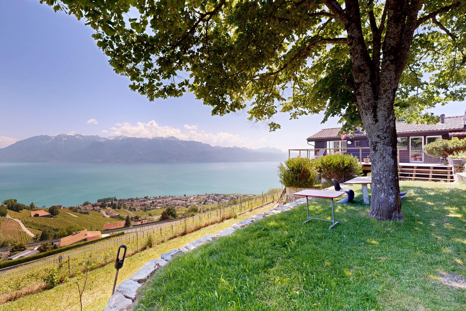 vue sur la mer avec water view, vue sur l'eau, et day time