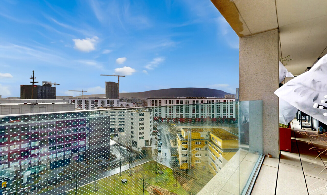 balkon mit balkon, day time, stadtblick, city view, und from property