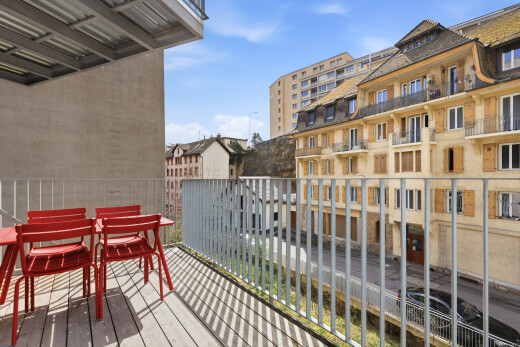 balcon avec from property, day time, et apartment complex view