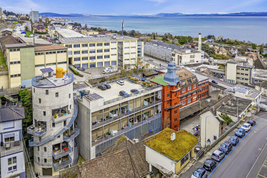 extérieur du bâtiment avec day time, vue sur la ville, city view, aerial view, et ocean view