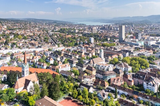 extérieur du bâtiment avec vue sur la ville, city view, day time, et aerial view