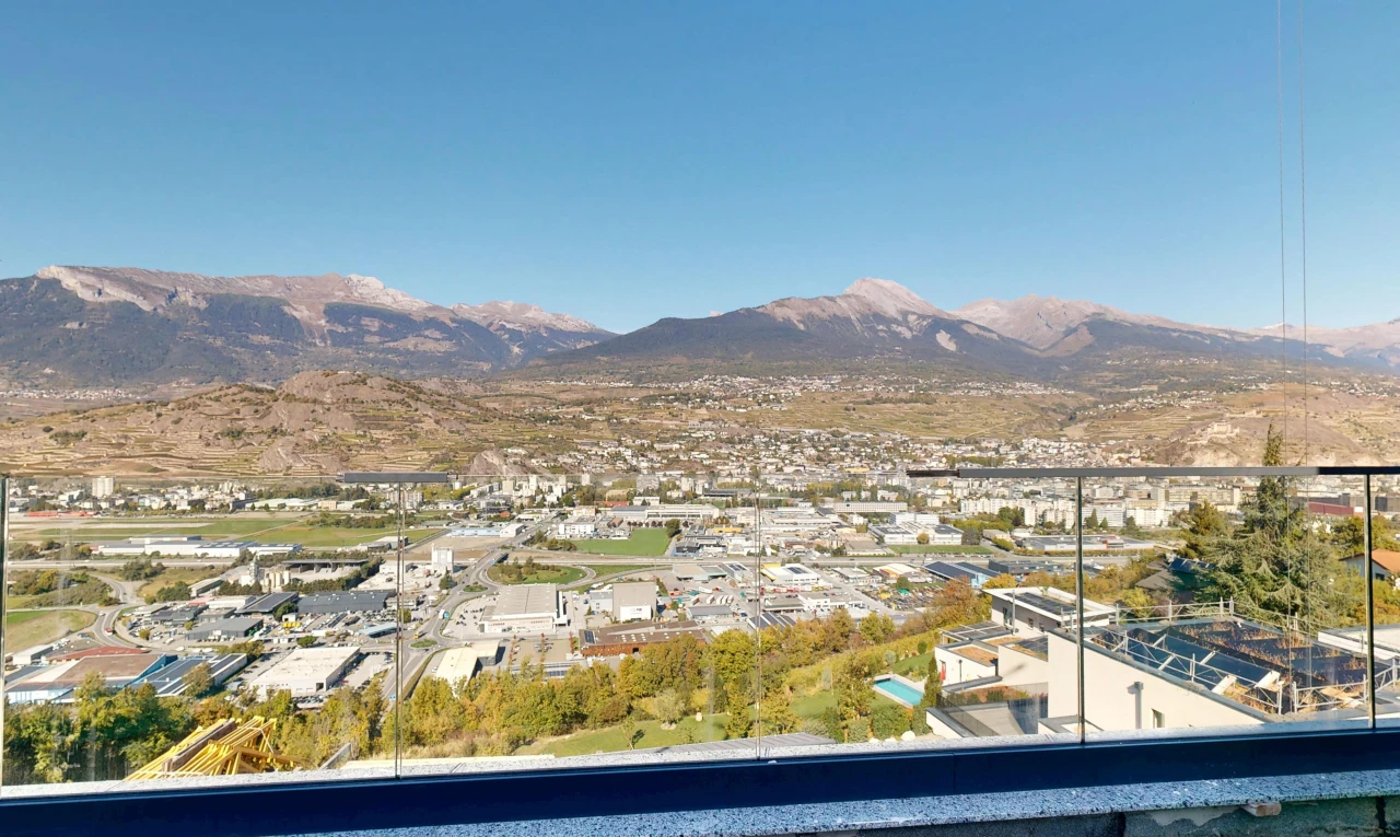vue sur la montagne avec day time, vue sur la montagne, mountain view, view focus, et from property