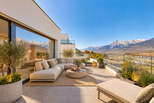 terrasse avec vue sur la montagne, mountain view, view focus, terrasse, et day time