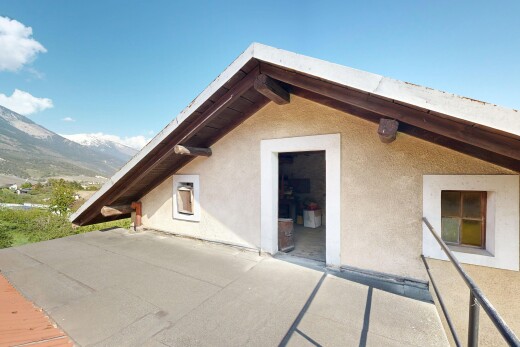 terrasse avec day time, vue sur la montagne, mountain view, et from property