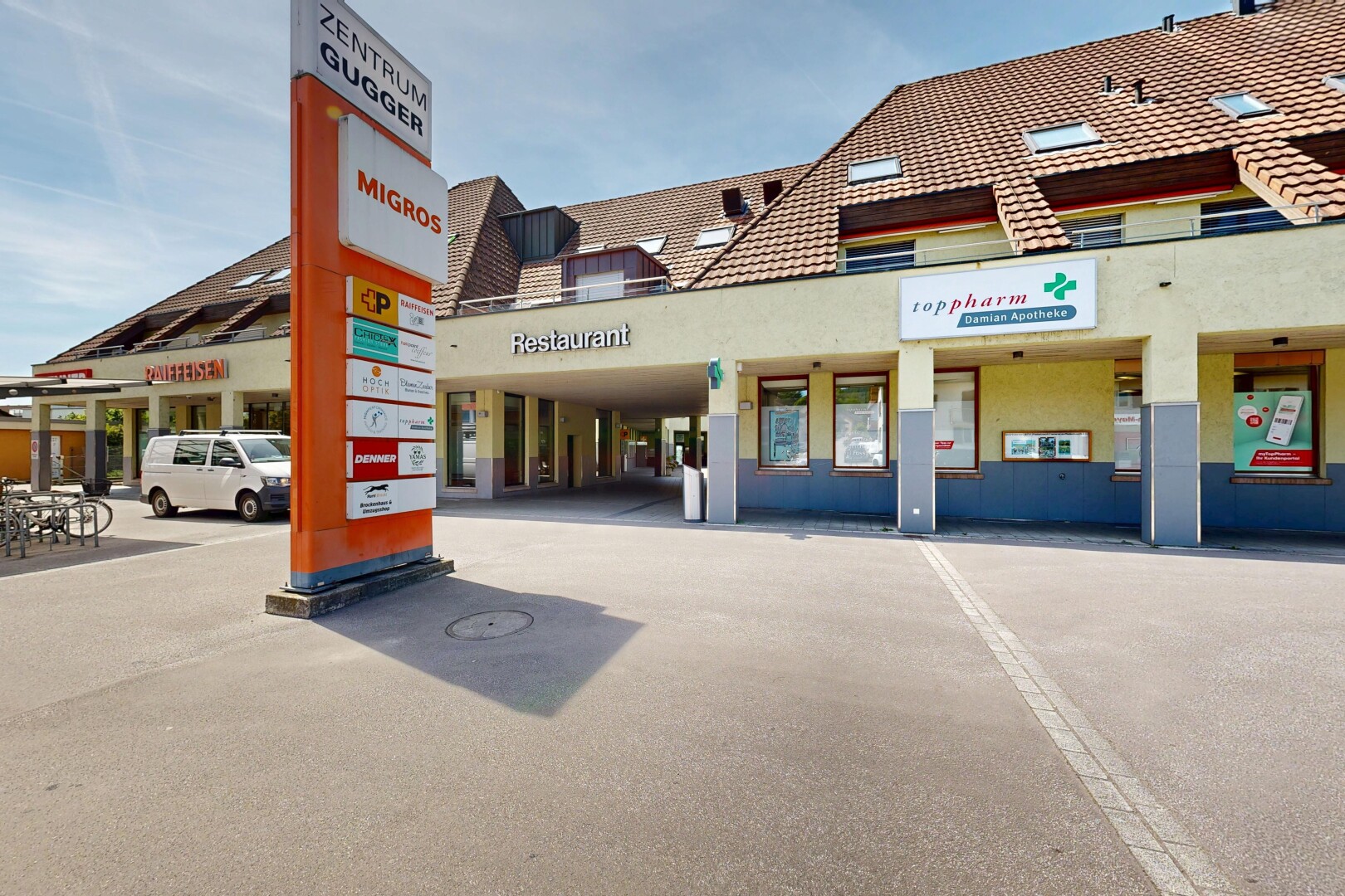 außenansicht mit day time und from community