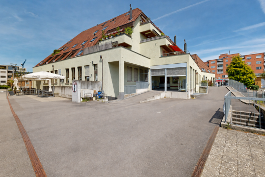 außenansicht mit day time und from community