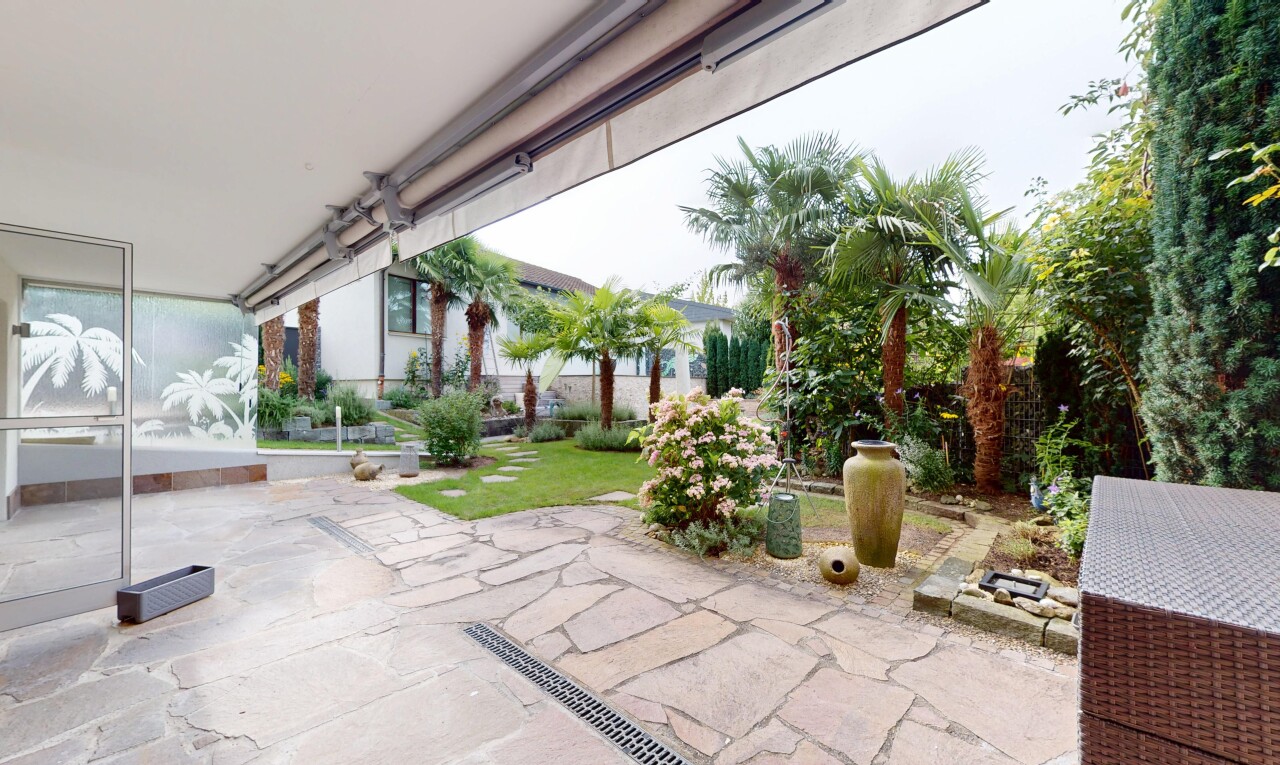 terrasse avec terrasse, overcast, et from property