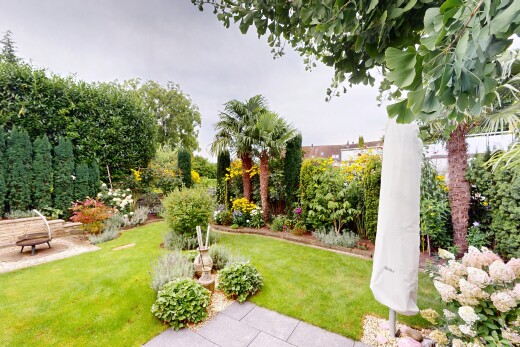 garten mit overcast, terrasse, rasen, und from property