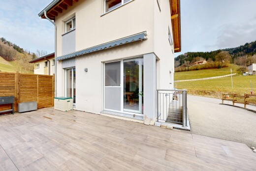 terrasse avec day time et property visible