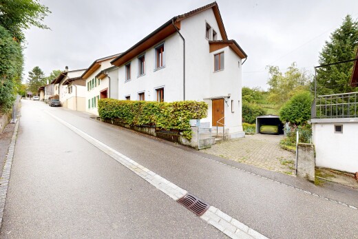 façade avec overcast, property visible, et bardage en stuc