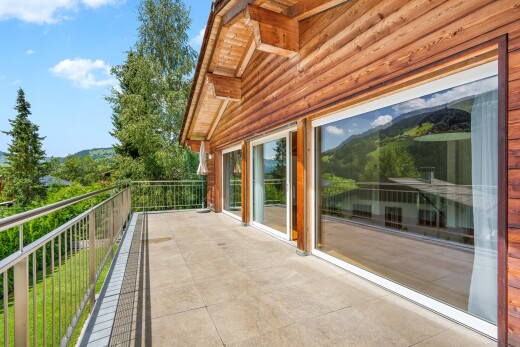 balkon mit day time, from property, und balkon