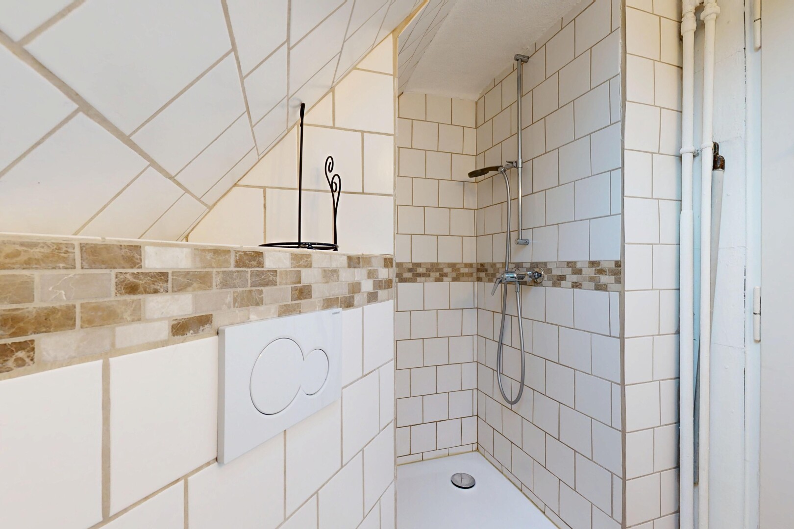 bad mit inside property, komplettes badezimmer, und dusche