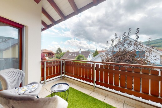 balkon mit balkon und from property