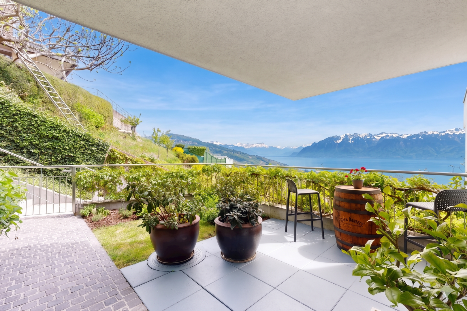 terrasse avec vue sur la montagne, mountain view, from property, day time, et terrasse