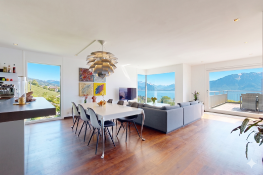 salon / salle à manger avec vue sur la montagne, mountain view, day time, drywall, et cloison sèche