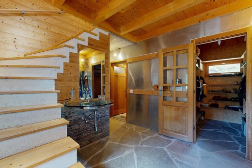 treppe mit inside property, treppen, flagstone, stone finish floor, und steinboden