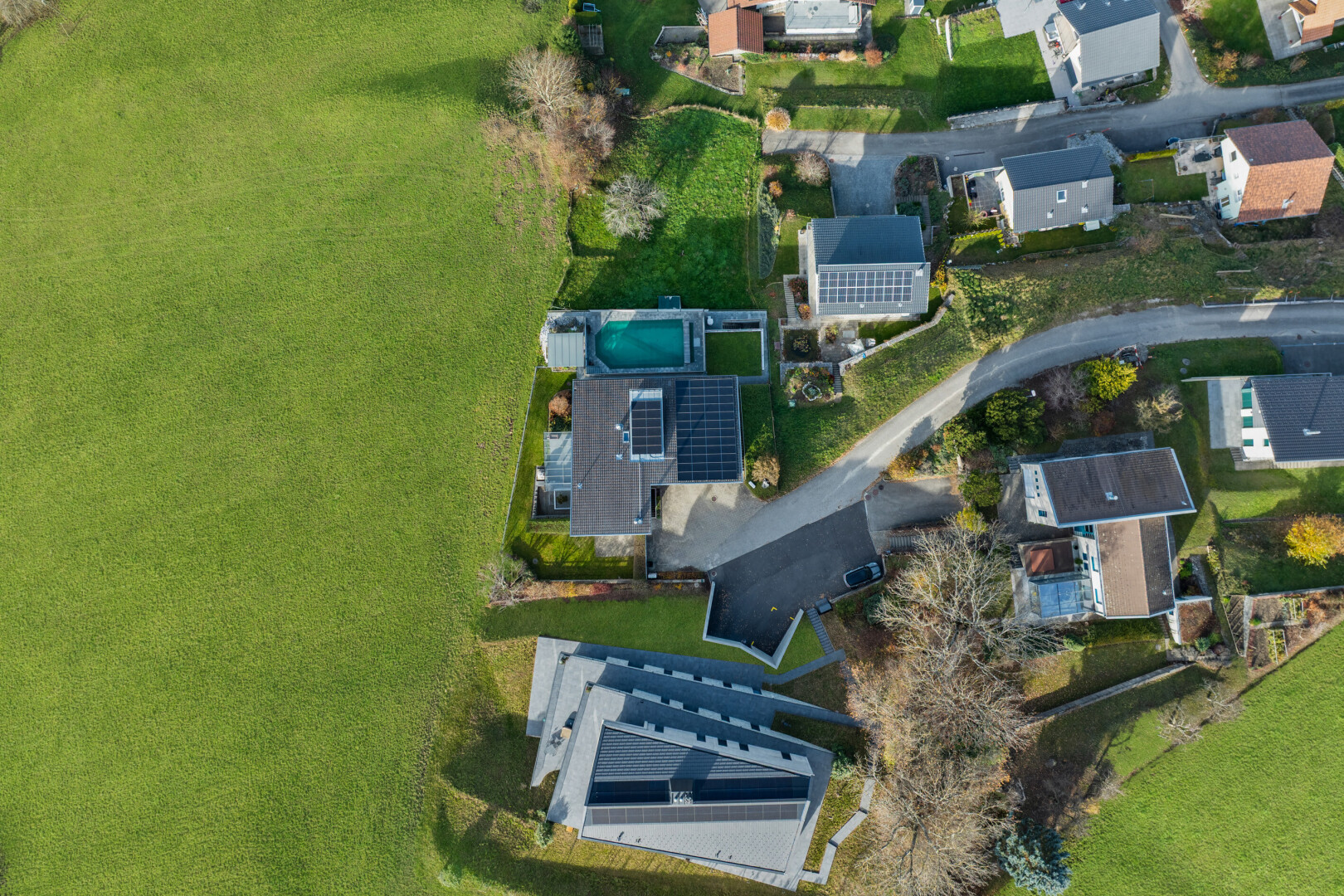 lage auf der karte mit aerial map