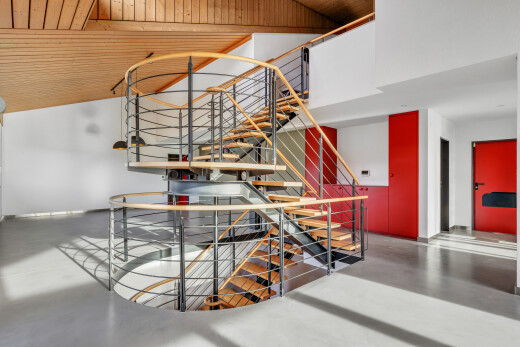 treppe mit finished concrete floor, concrete floor, betonboden, inside community, und drywall