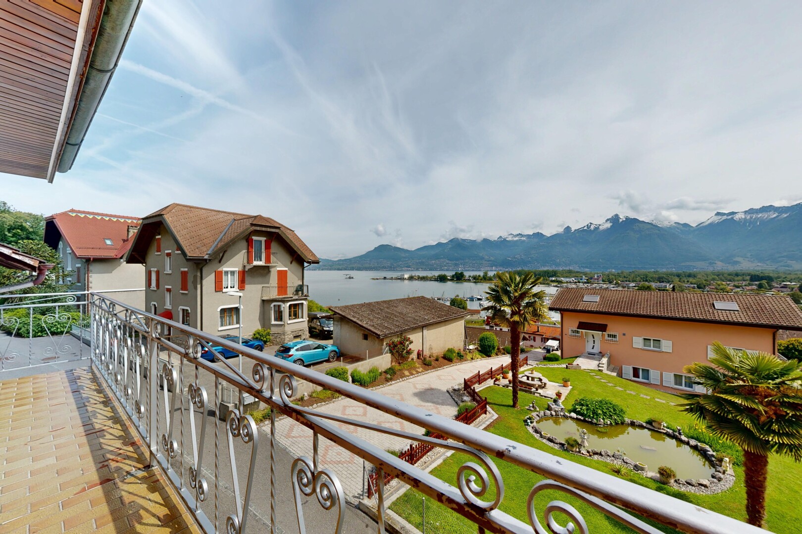 balcon avec from property, balcon, mountain view, vue sur la montagne, et day time