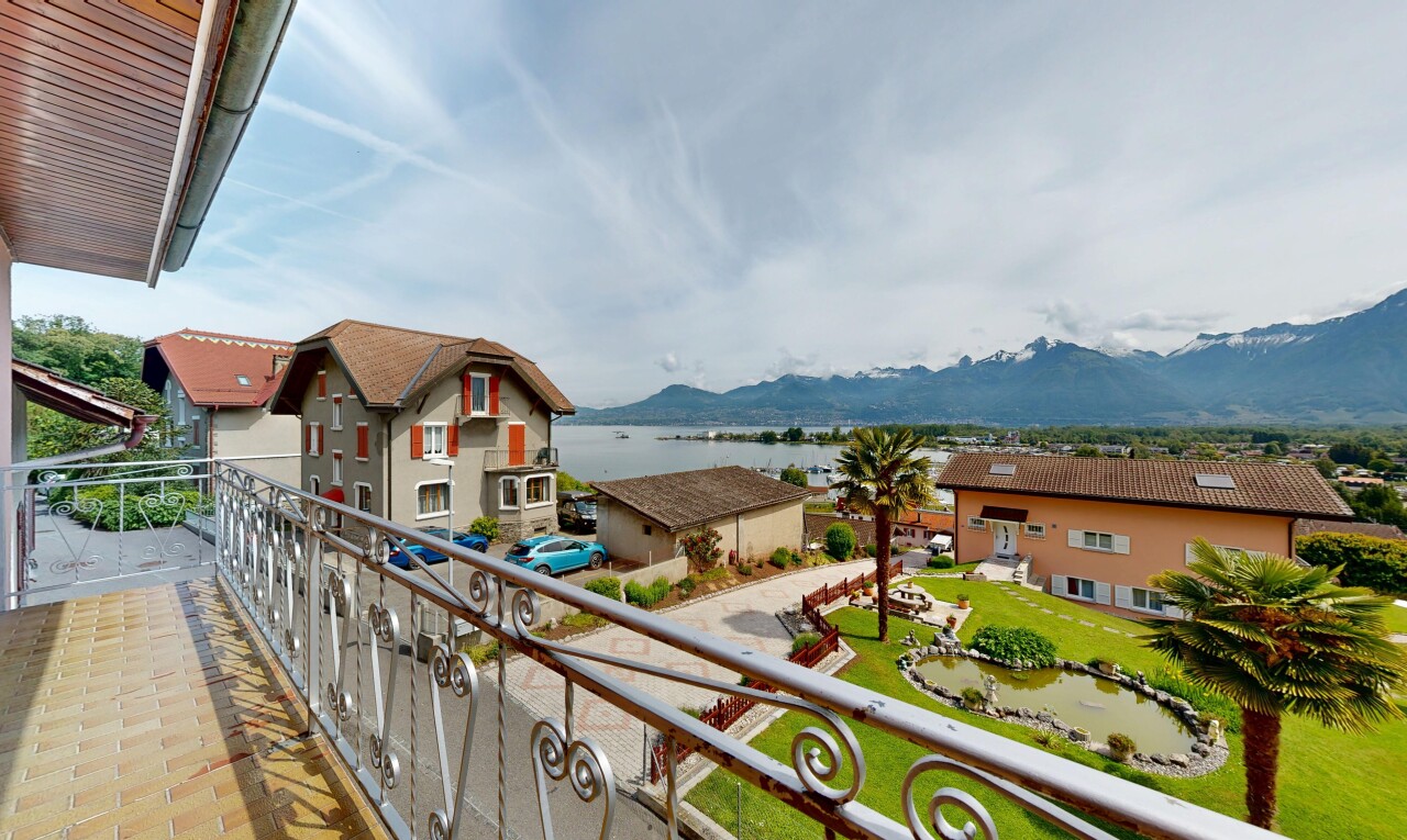 balcon avec from property, balcon, mountain view, vue sur la montagne, et day time