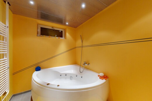 bad mit komplettes badezimmer, bad, handtuchwärmer, kühler, und drywall