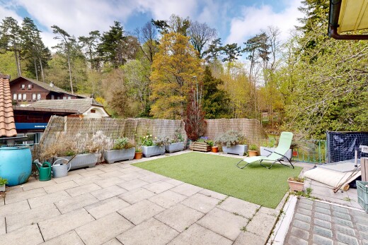 terrasse mit from property, terrasse, zaun, day time, und rasen