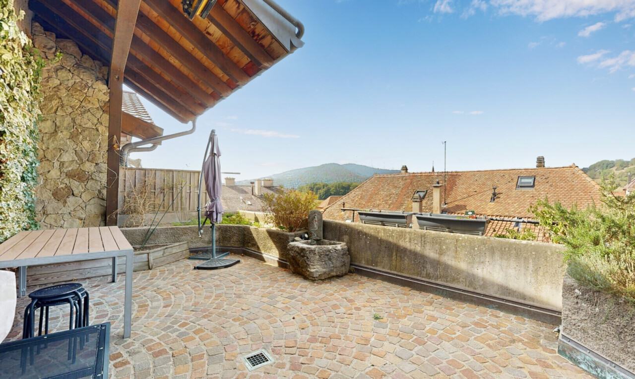 terrasse mit from property, terrasse, zaun, view focus, und day time