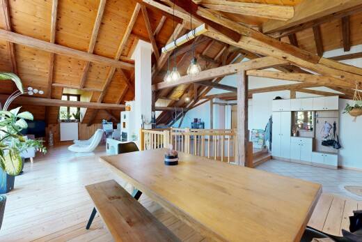 esszimmer mit dachschräge, vaulted ceiling, balkendecke, beamed ceiling, und high end ceiling