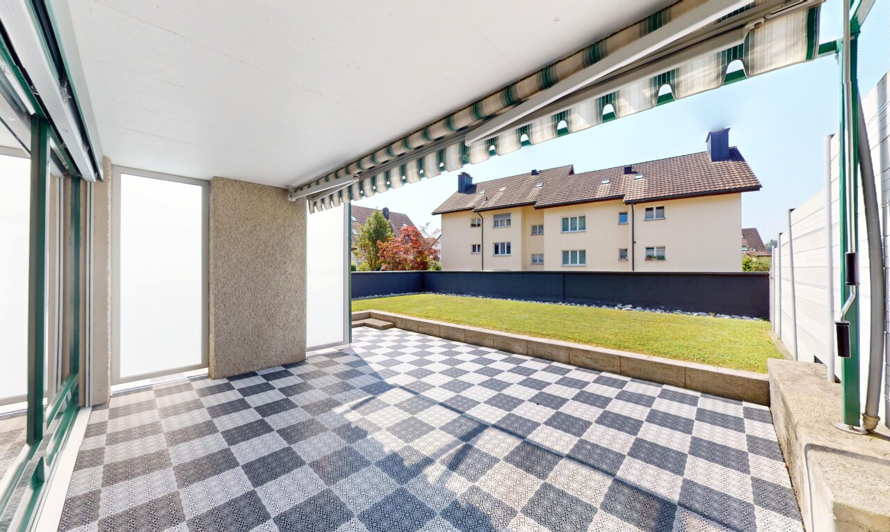 terrasse avec pelouse, from property, et clôture