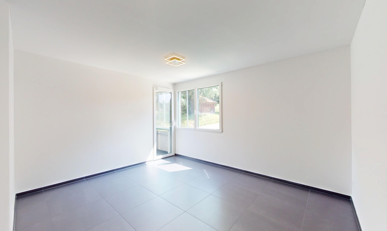 pièce vide avec cloison sèche, drywall, lumière naturelle, natural light, et inside property
