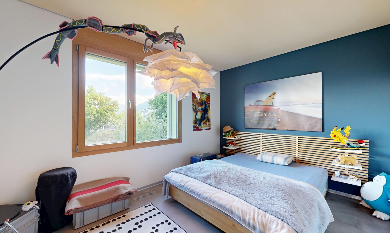 chambre avec cloison sèche, drywall, inside property, lumière naturelle, et natural light