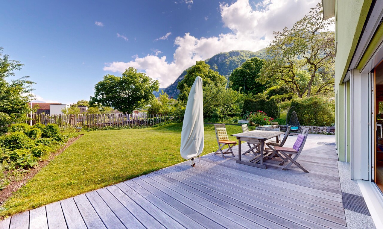 terrasse avec terrasse, from property, coin repas extérieur, day time, et mountain view