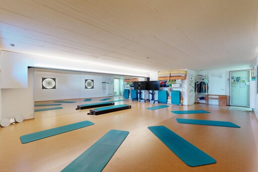 gym avec inside community