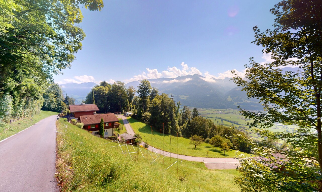 garten mit property visible, rasen, ländliche aussicht, day time, und rural view
