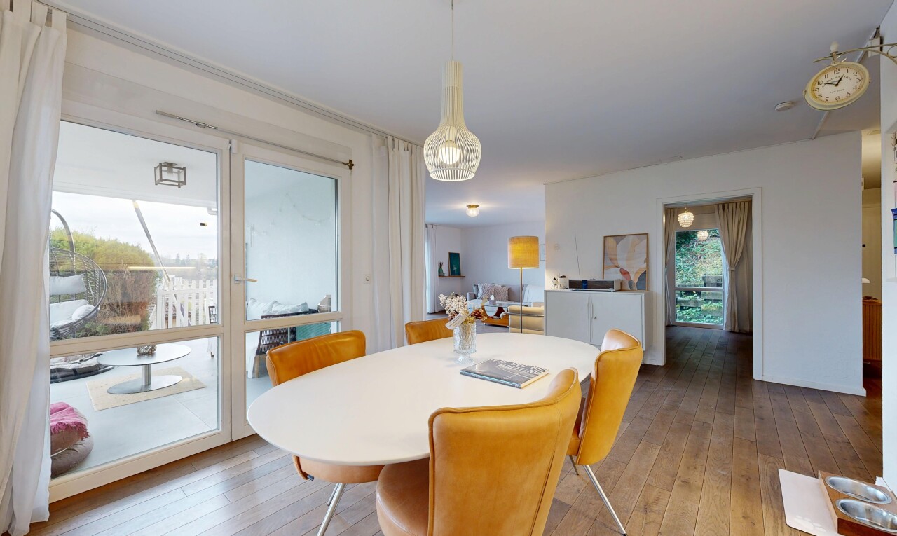 esszimmer mit holzfußboden, wood finish floor, hardwood floor, gipskartonwand, und drywall