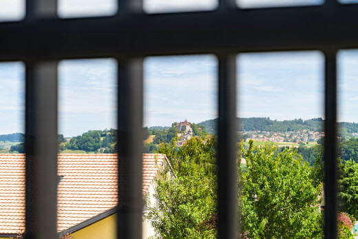 vue sur la montagne avec day time, inside property, mountain view, et vue sur la montagne