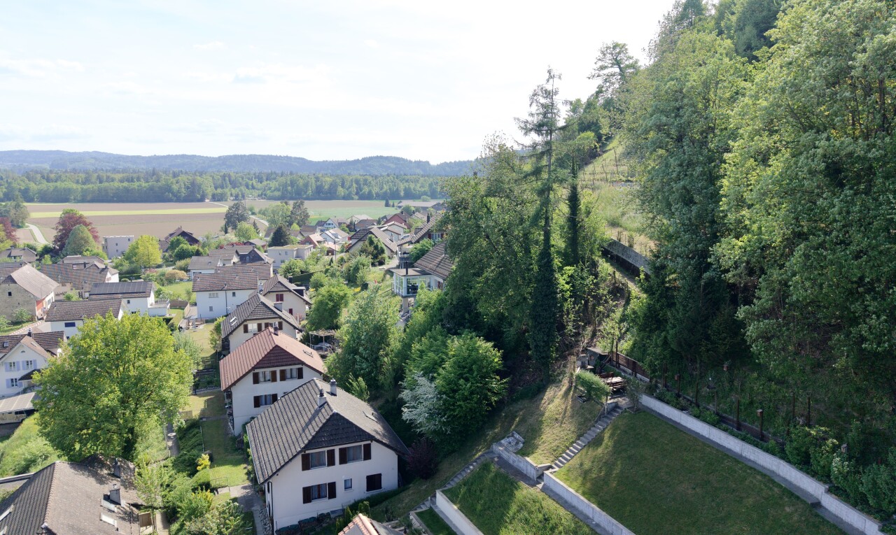 extérieur du bâtiment avec vue résidentielle et residential view
