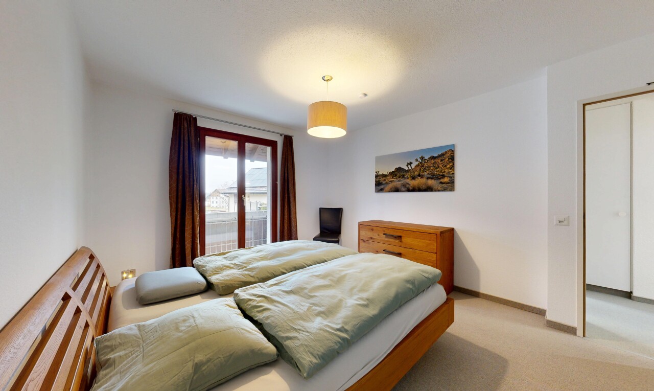 chambre avec inside property, drywall, cloison sèche, carpet, et moquette