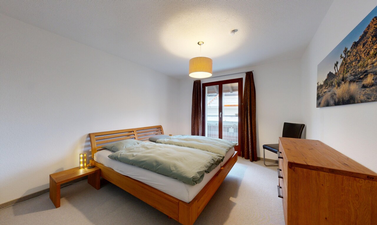 chambre avec inside property, drywall, cloison sèche, carpet, et moquette