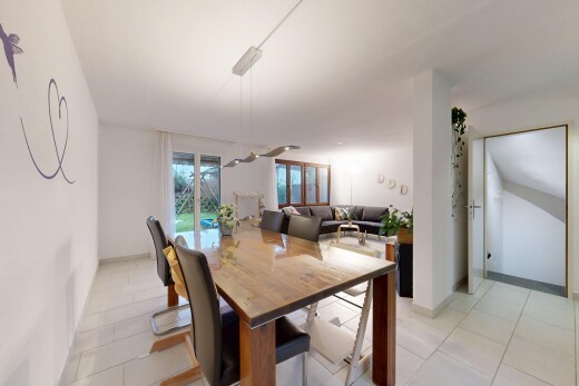 salon / salle à manger avec inside property, lumière naturelle, natural light, cloison sèche, et drywall