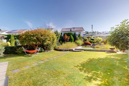 garten mit from property, rasen, und day time