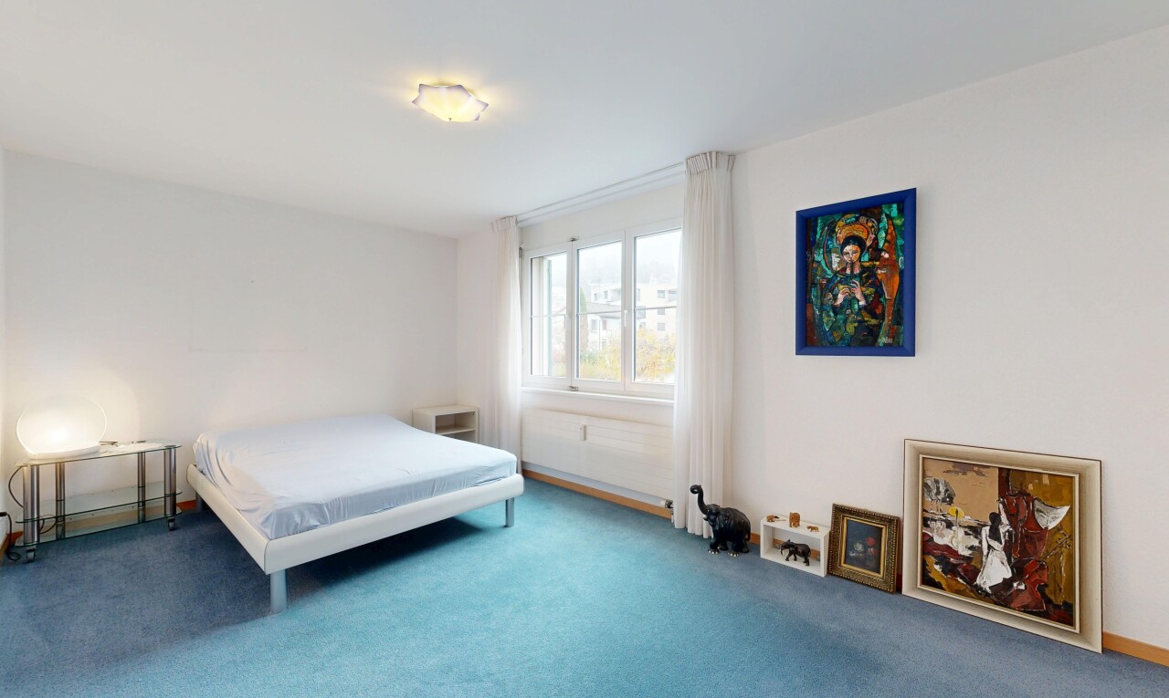 chambre avec lumière naturelle, natural light, moquette, carpet, et cloison sèche