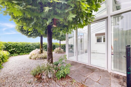 garten mit wintergarten